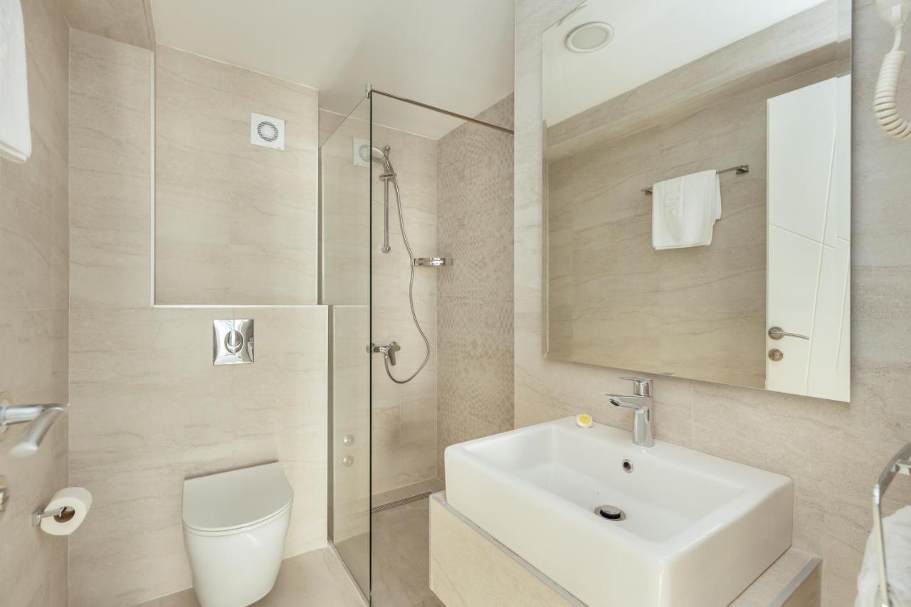 Hotel Talia Topla Екстер'єр фото