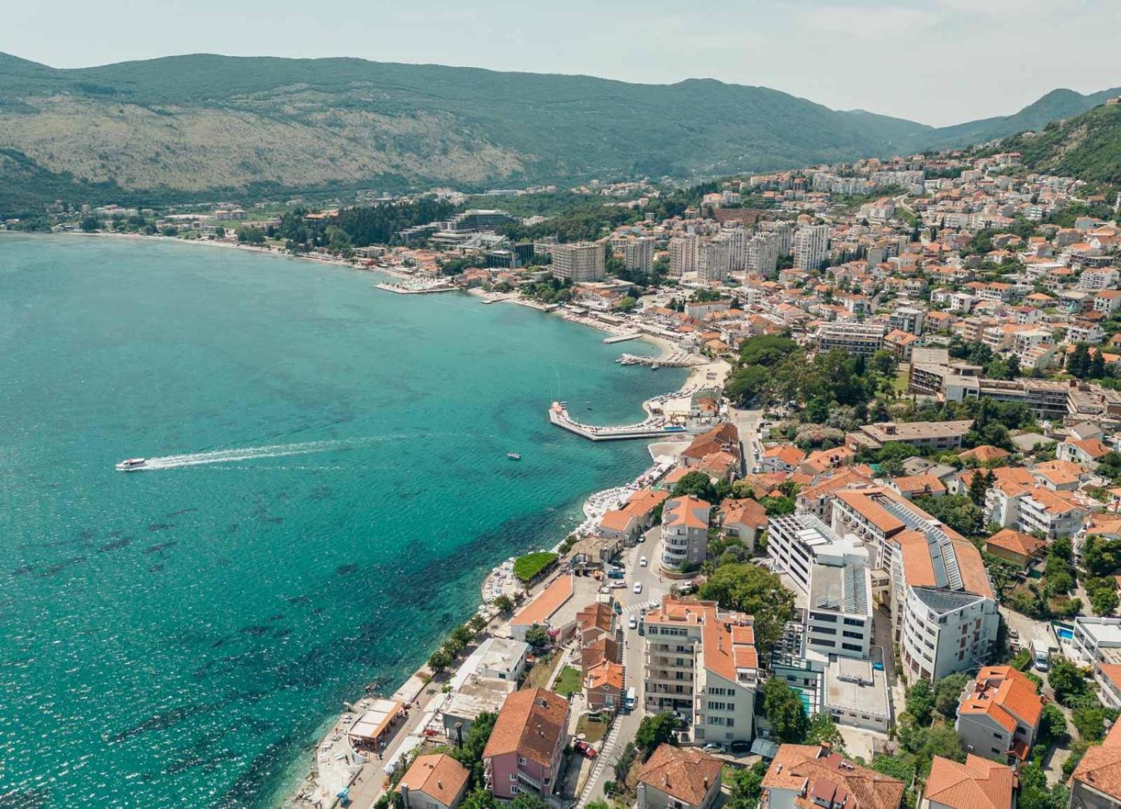 Hotel Talia Topla Екстер'єр фото